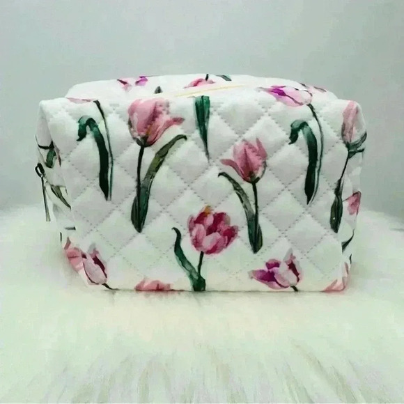 Floral Tulip Print Quilted Makeup Pouch - Picture 8 of 8